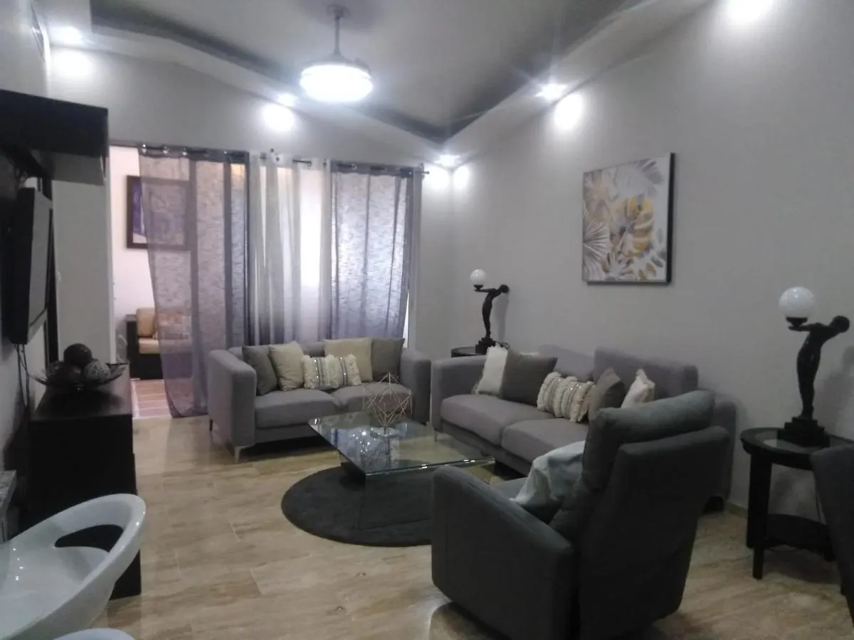 شقة بونتا كانا  في Residencial El Cocotal